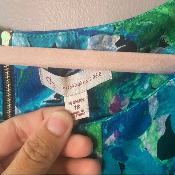 Dress Barn Women's Watercolor Floral Sleeveless Midi Dress Size 18 2X - Picture 7 of 8